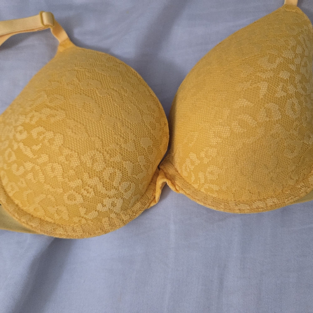 Victoria Secret Bra